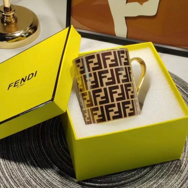 مج fendi درجة أولى 